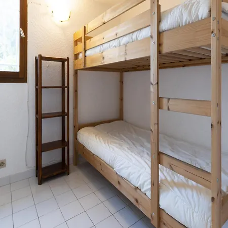 Apt In Agde, 300m From Beach Apartament Agde
